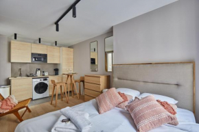 Studio Tour Eiffel by Studio prestige